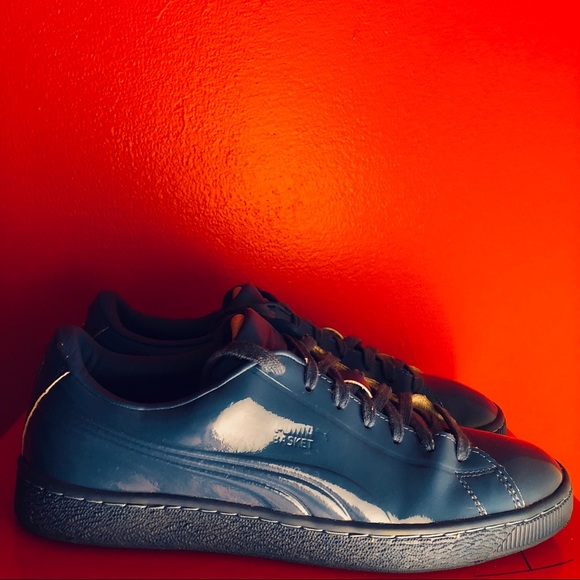 Puma Other - Classic Low-Top Pumas in Blue